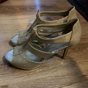 sparkly gold heels
